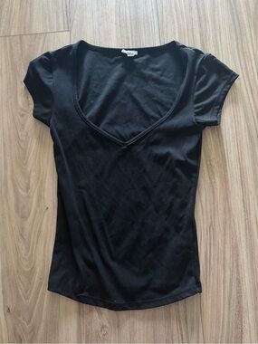 Garage Black V-Neck Short Sleeve Tee